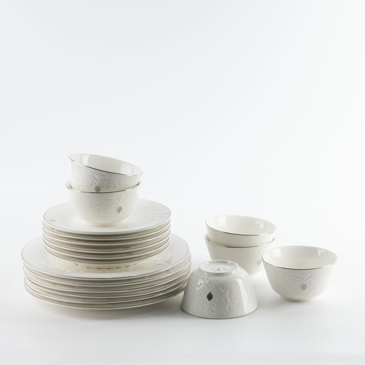 Naqsh - Dinner Set (18-Pc) - White & Silver