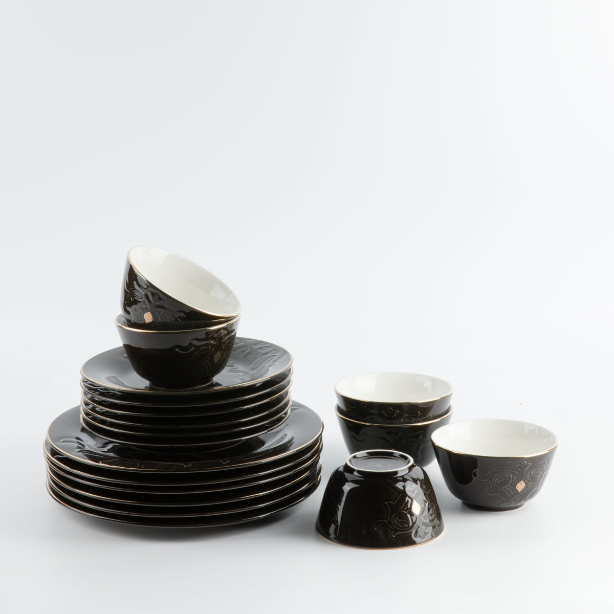 Naqsh -  Dinner Set (18-Pc) - Black & Gold